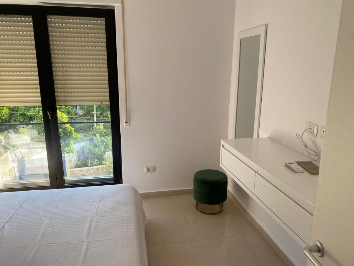 Apartment Artemis Himarë Extérieur photo